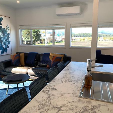 Coromandel Town Harbourside Cottage Luxury Accommodation Esterno foto